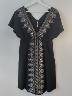 Free People Dress Size Medium Floral Embroidery Black Short Sleeve Boho Peasant